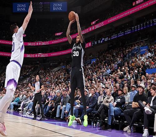 黄思静力挺,本土球员团,结协作,乐鱼体育官网,乐鱼体育入口,乐鱼体育平台,乐鱼体育官方